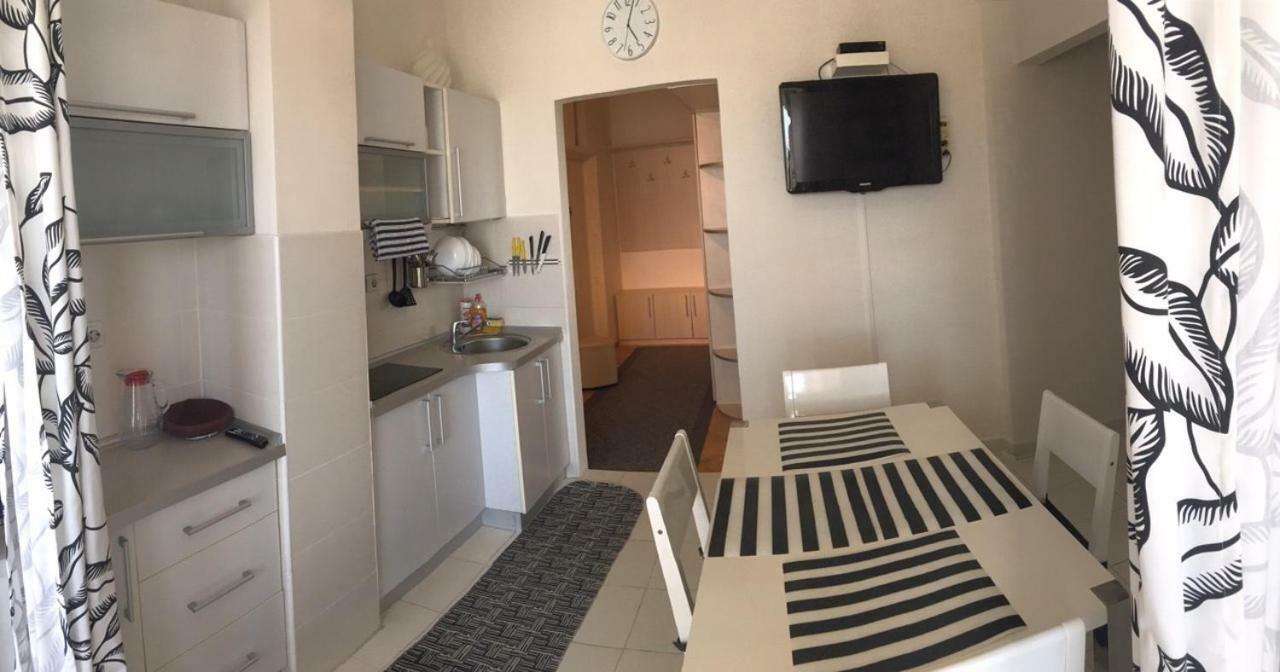 Apartments In Bar City Center Esterno foto